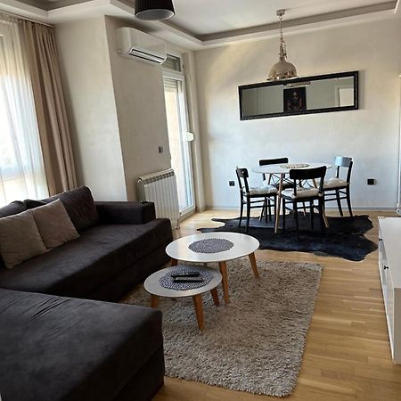 Apartman Dm Belgrad Exterior foto